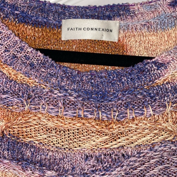 Faith connection sweater - Picture 3 of 5